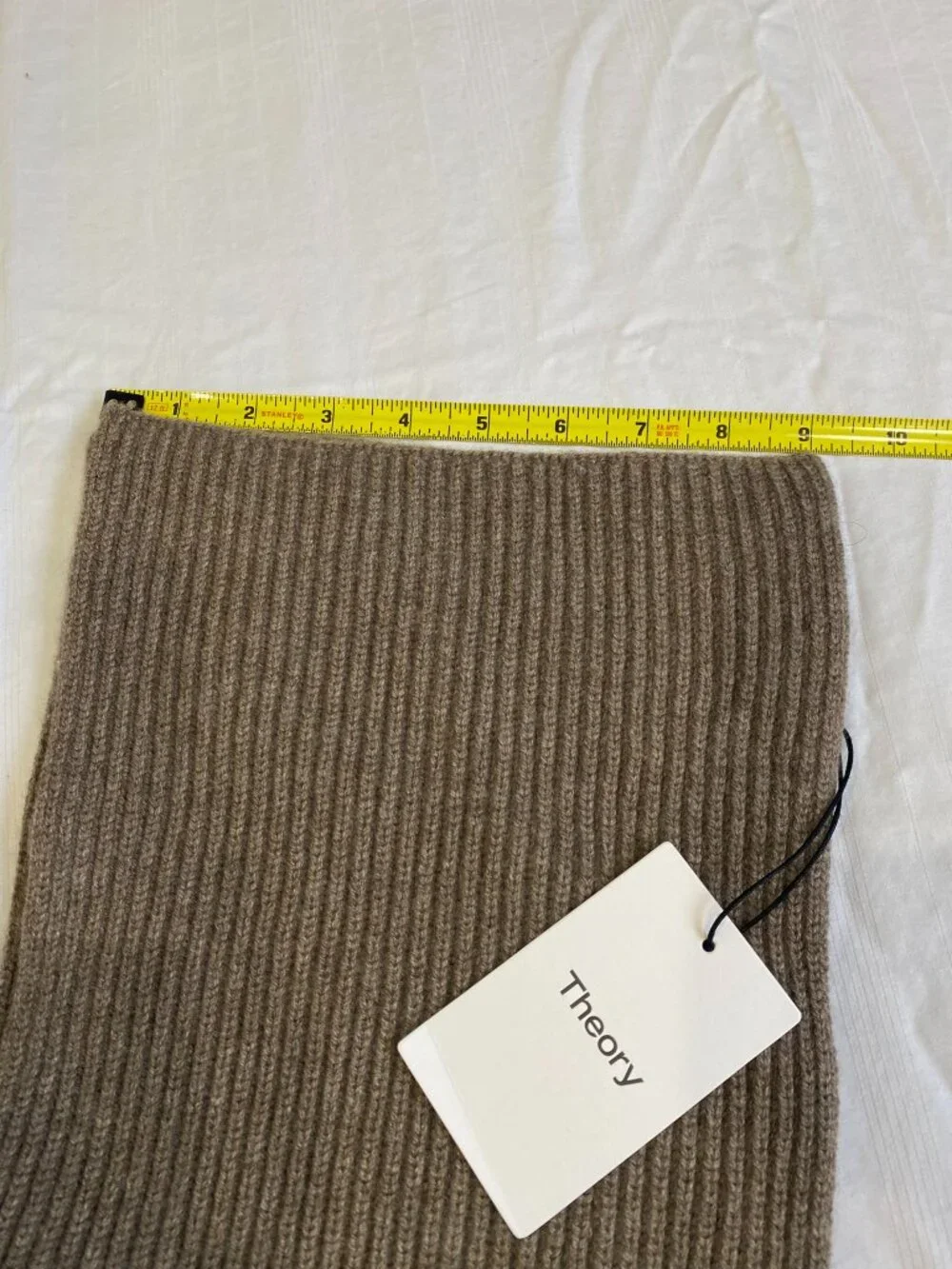 Theory mens dark feather melange cashmere scarf PO888704 NWT